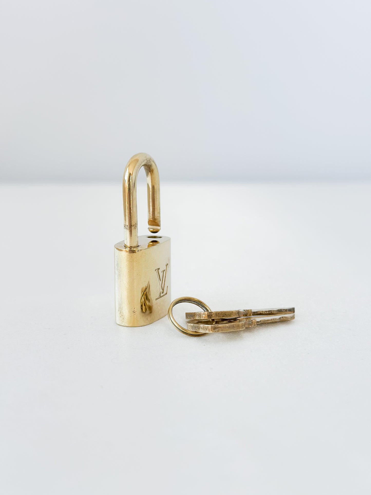 Louis Vuitton Padlock 300 - 2 Keys