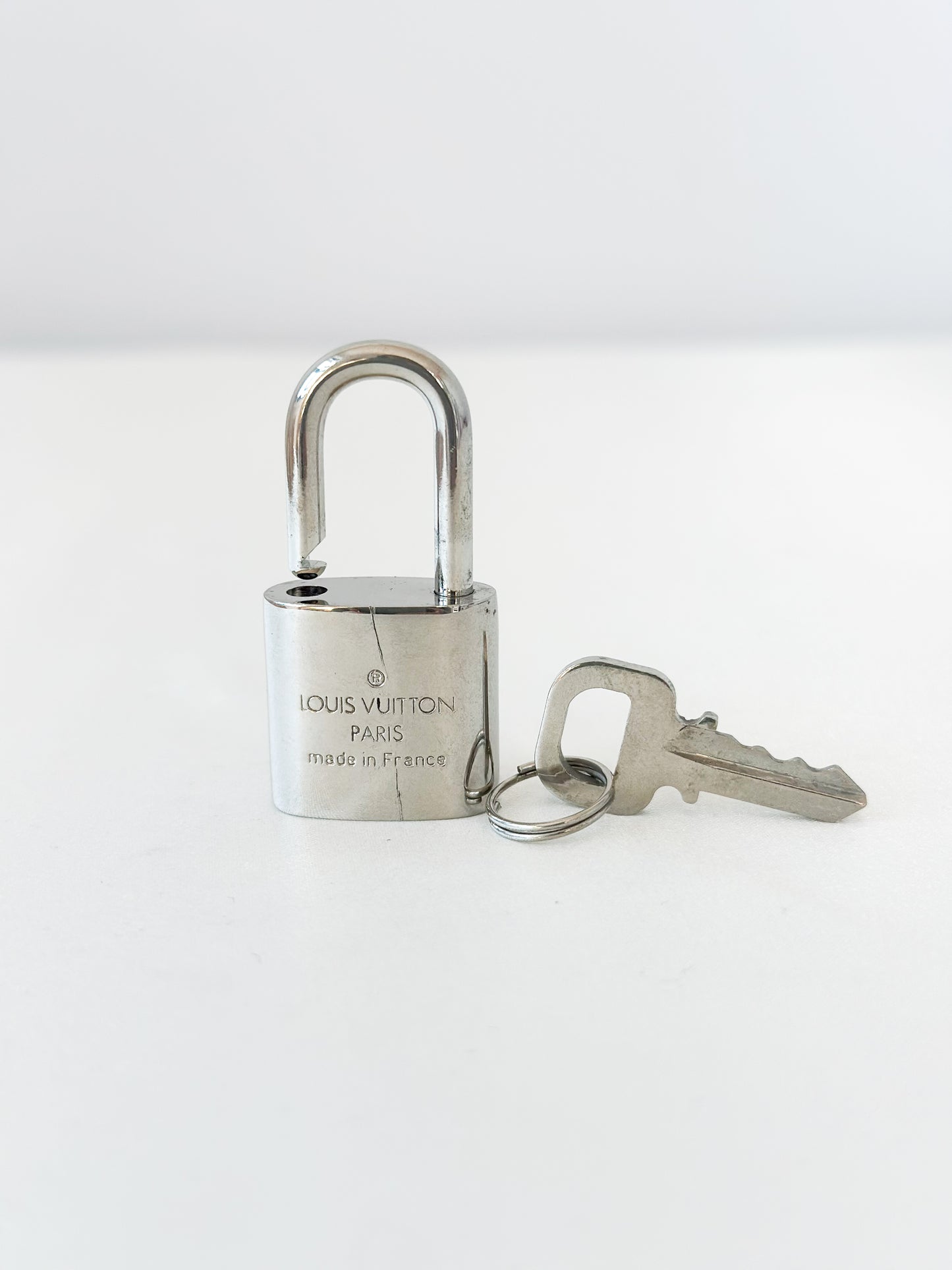 Louis Vuitton Silver Padlock Set 303