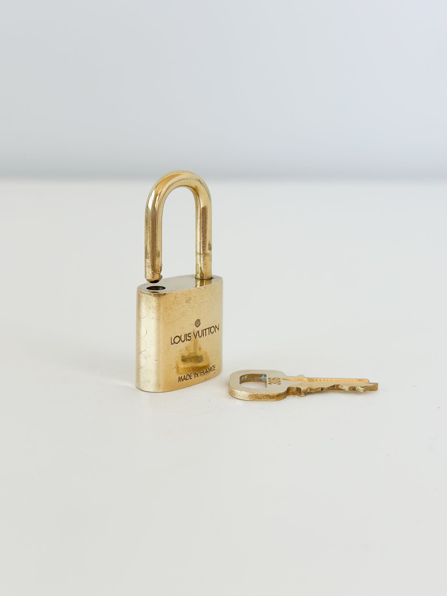 Louis Vuitton Padlock 306