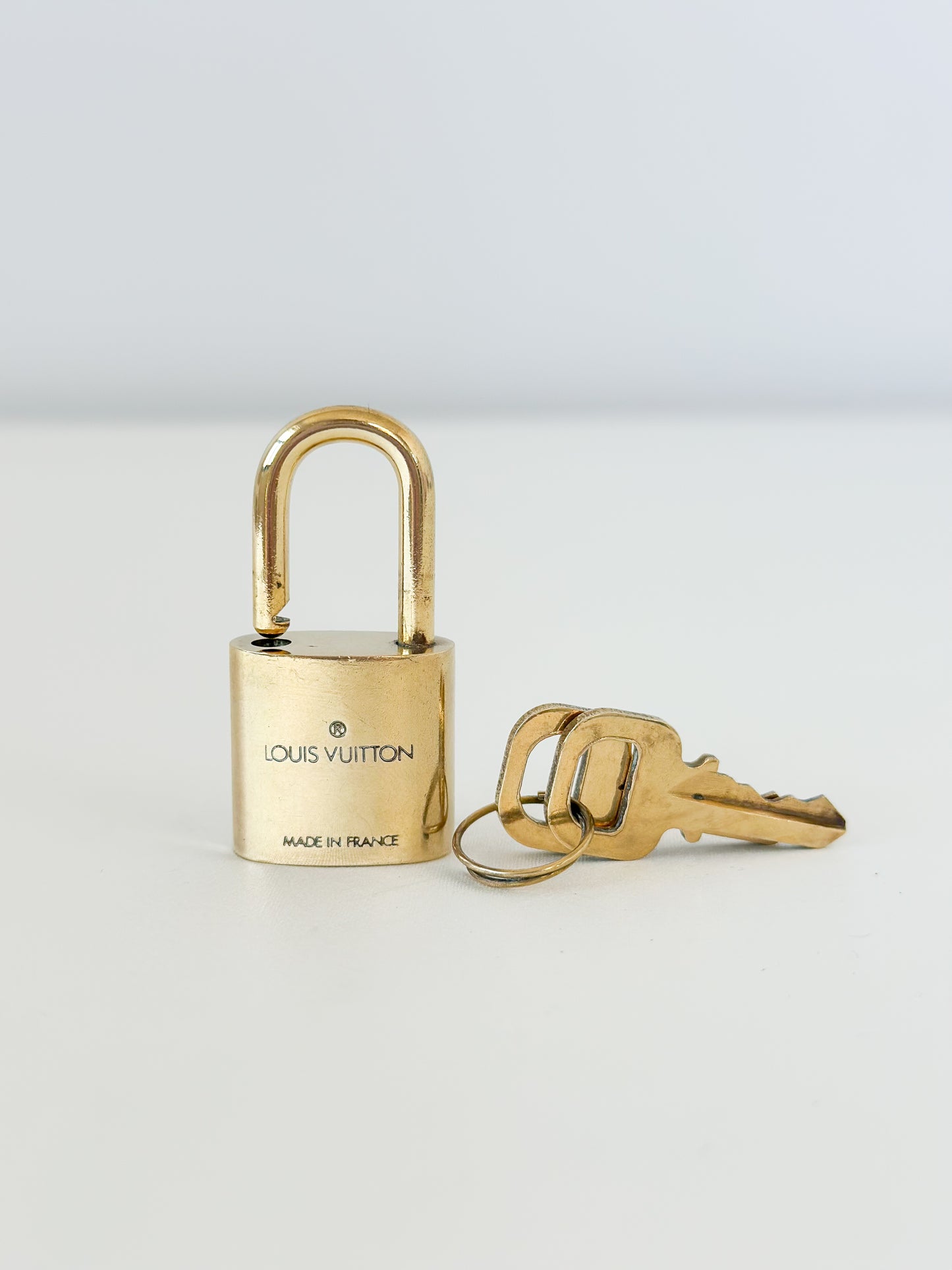Louis Vuitton Padlock 306 - 2 Keys
