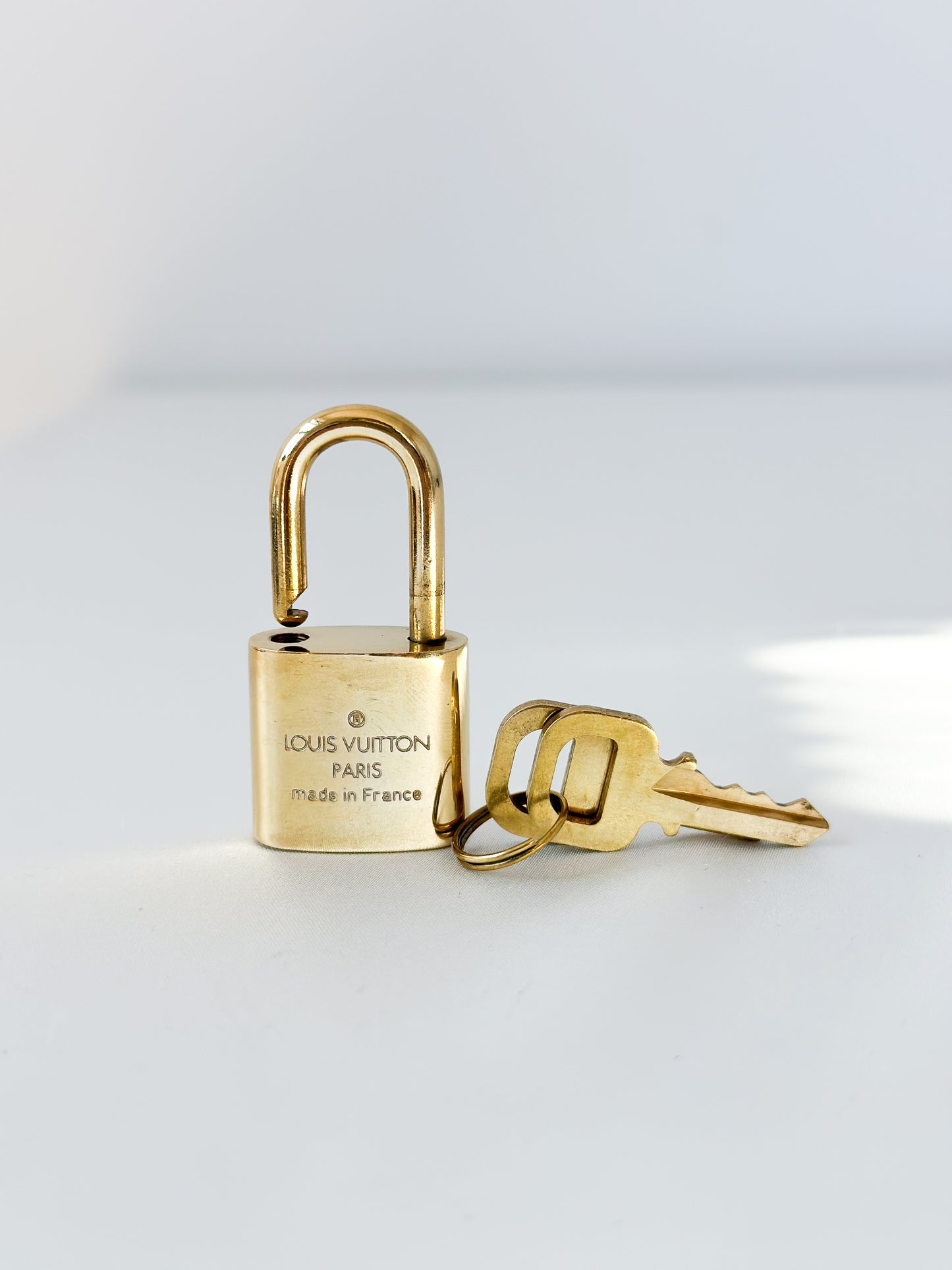 Louis Vuitton Padlock 315 - 2 Keys