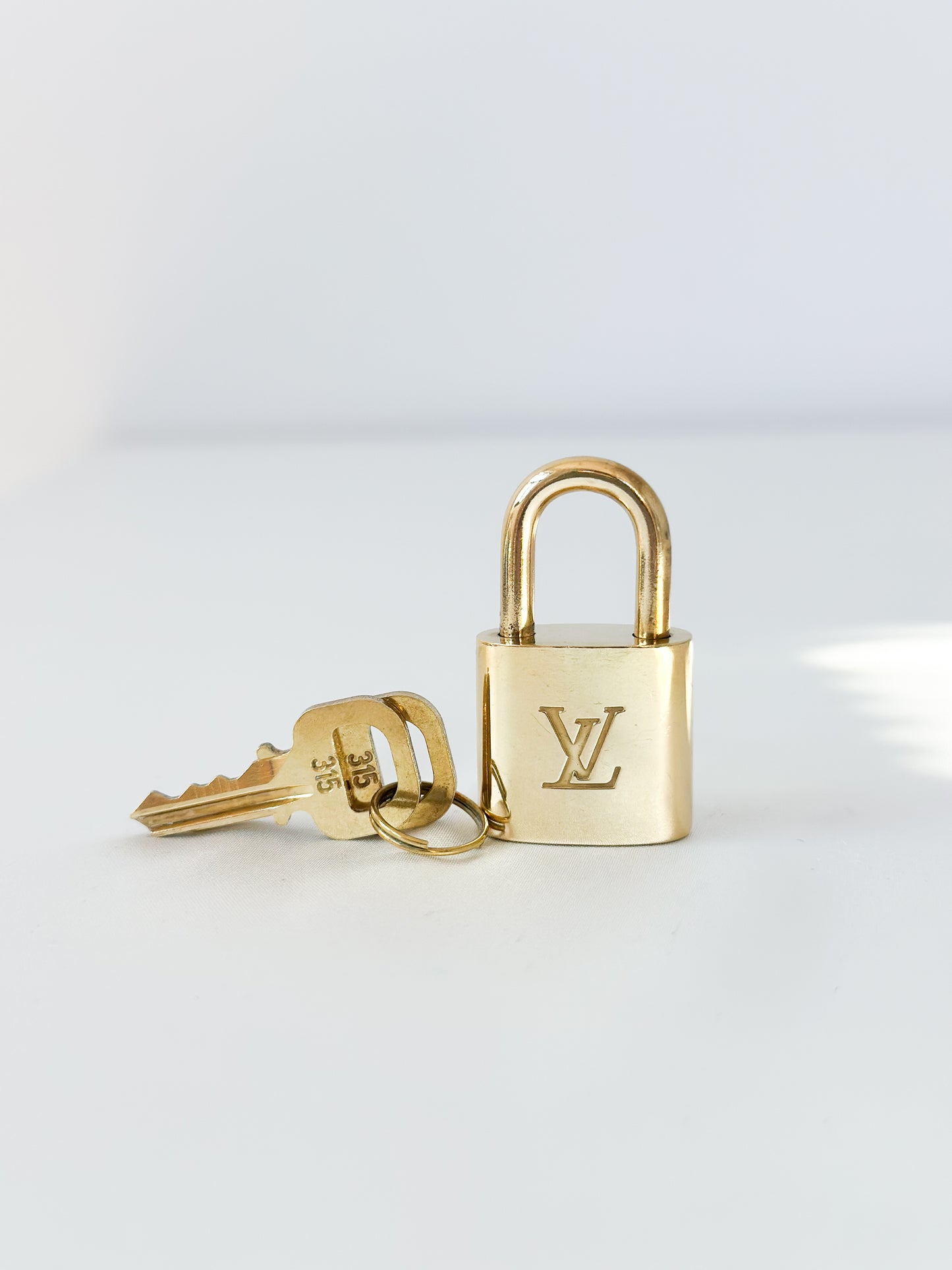 Louis Vuitton Padlock 315 - 2 Keys