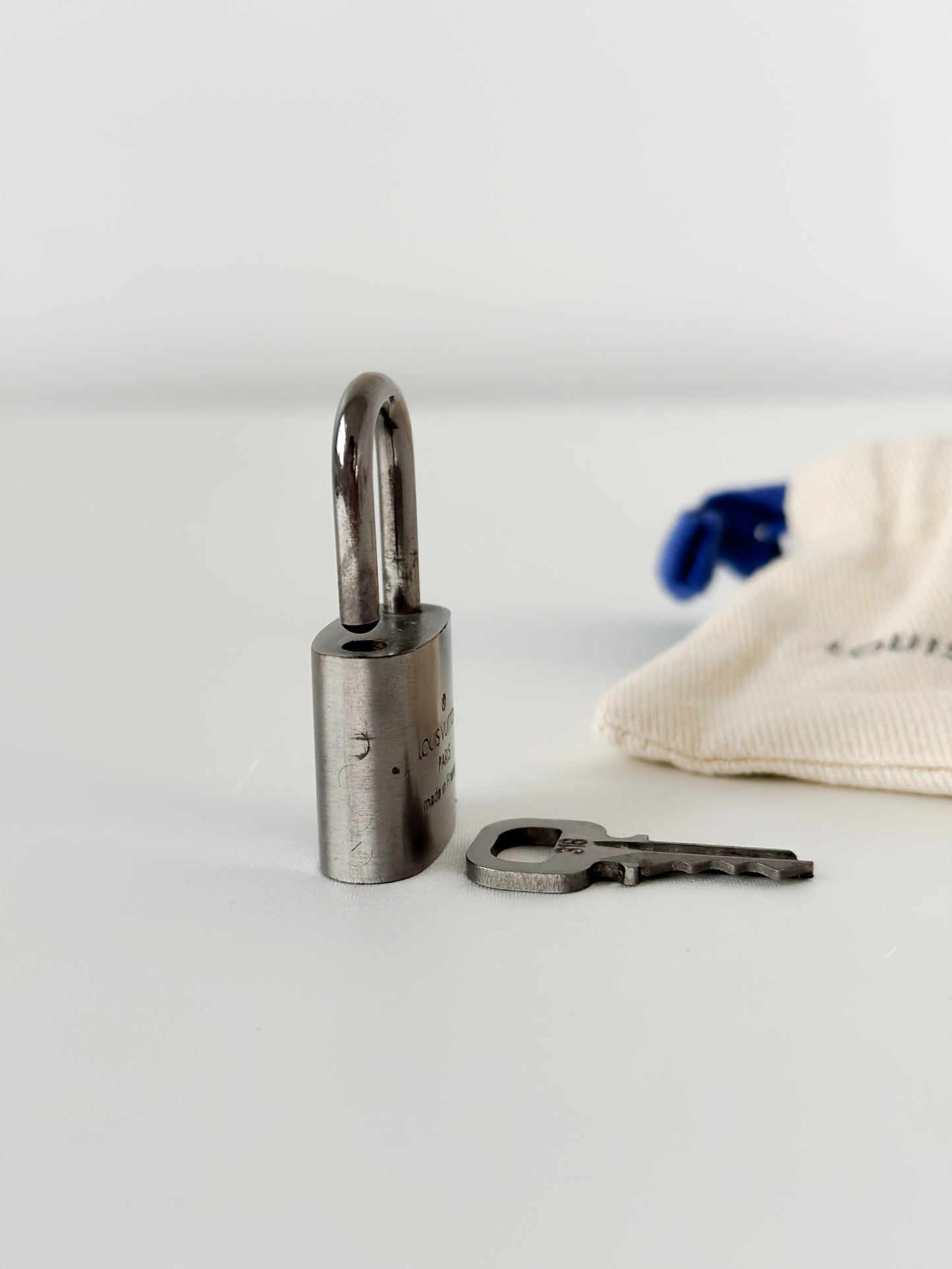 Louis Vuitton Brushed Titanium Padlock Set 318
