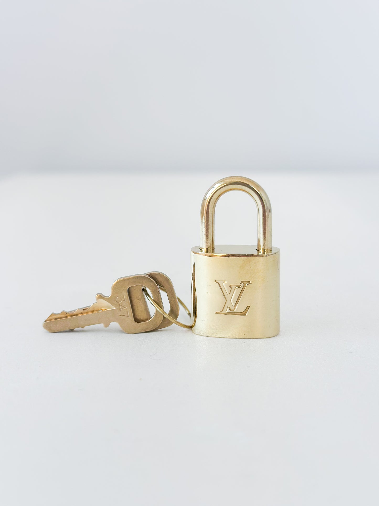 Louis Vuitton Padlock 347 - 2 Keys