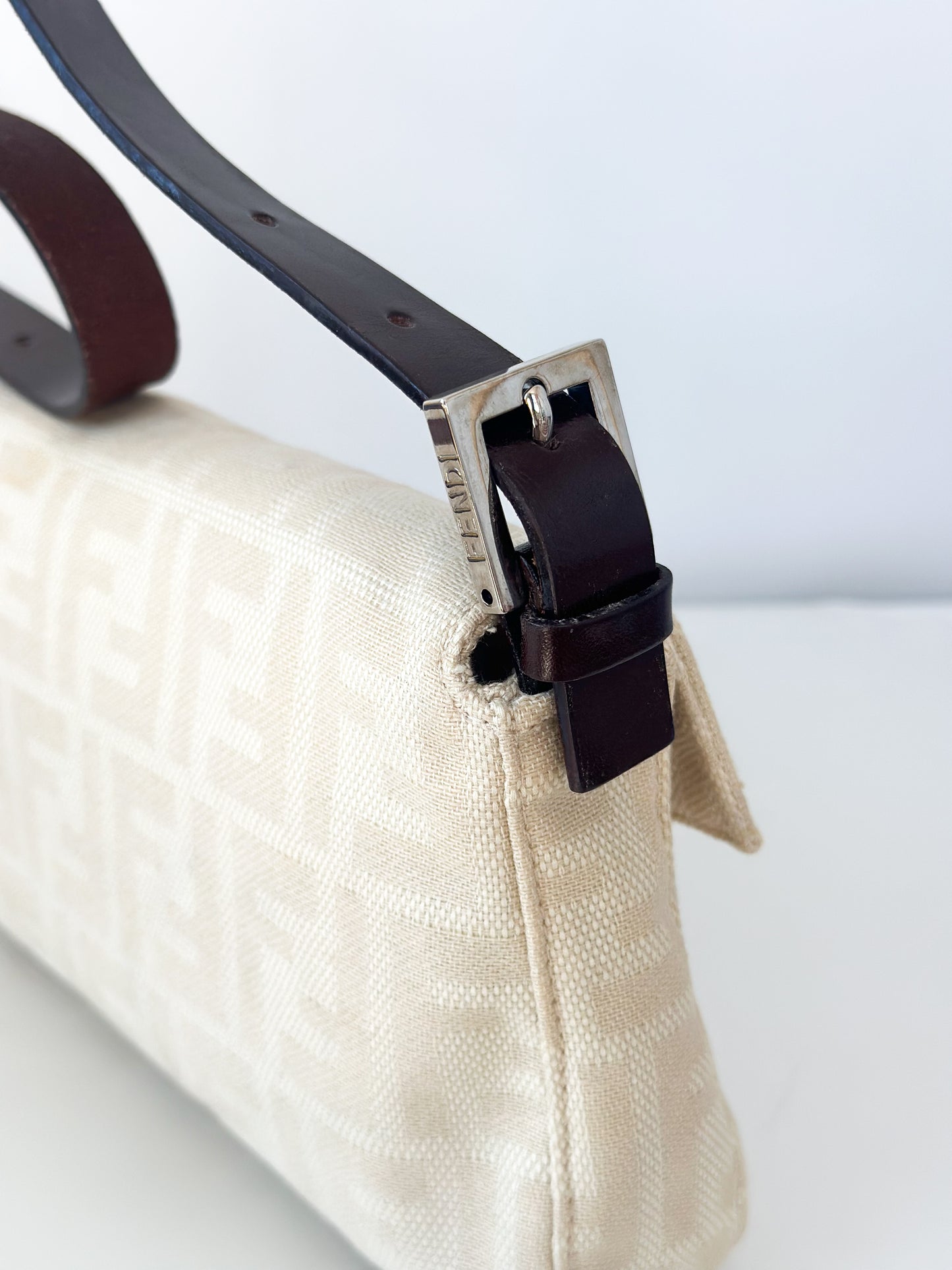 Fendi Baguette Bag - Beige