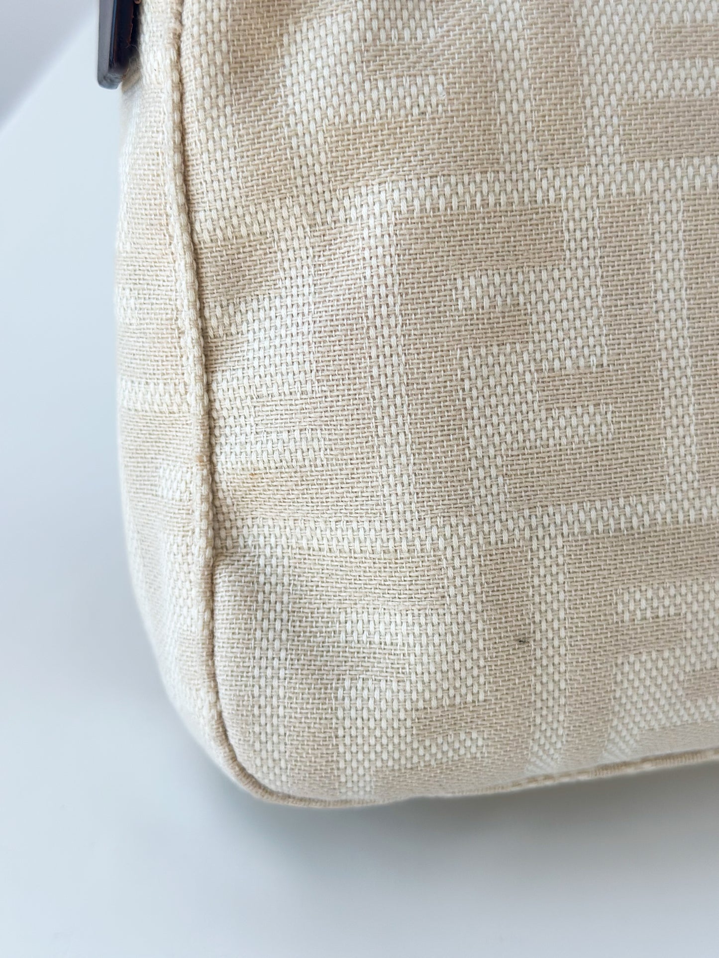 Fendi Baguette Bag - Beige