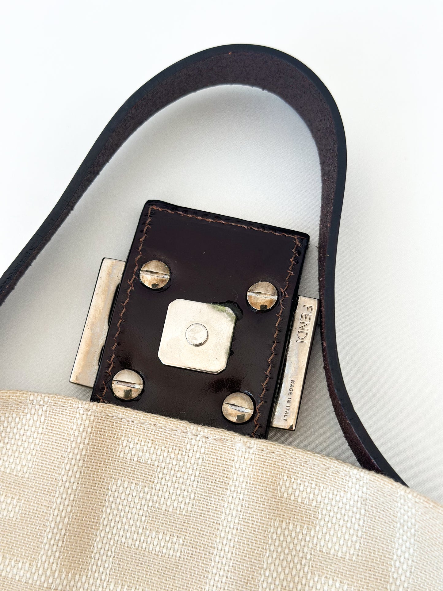Fendi Baguette Bag - Beige