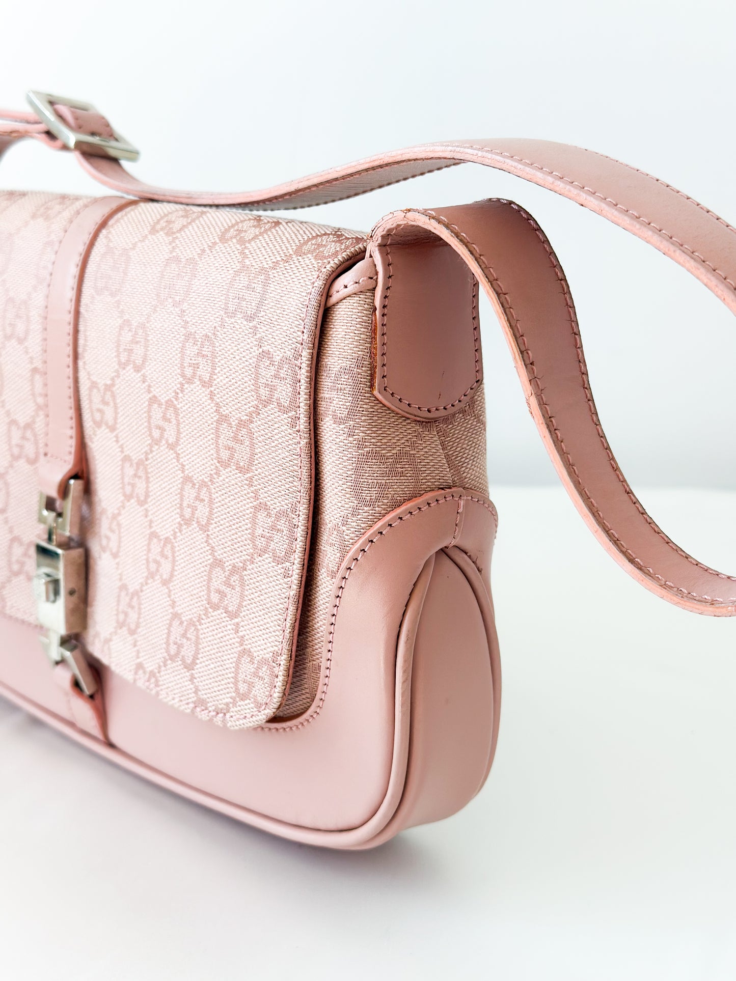 Gucci Jackie Monogram Flap Shoulder Bag - Pink