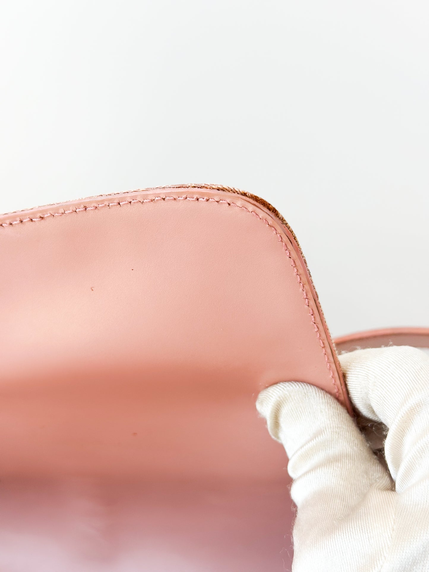 Gucci Jackie Monogram Flap Shoulder Bag - Pink