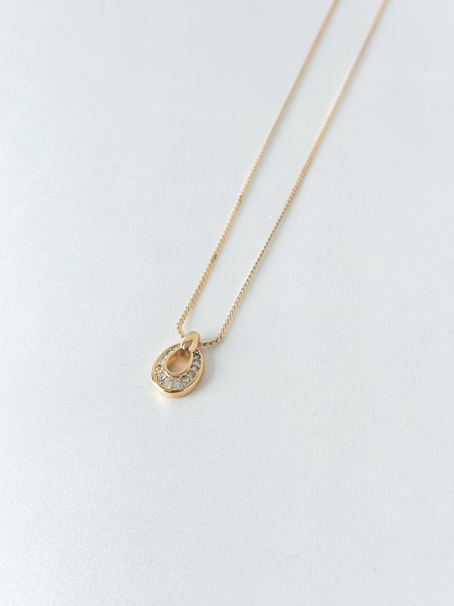 Dior Oval Pendant Necklace