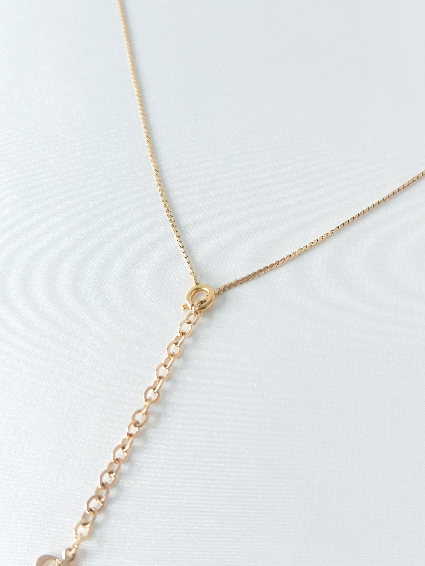 Dior Oval Pendant Necklace