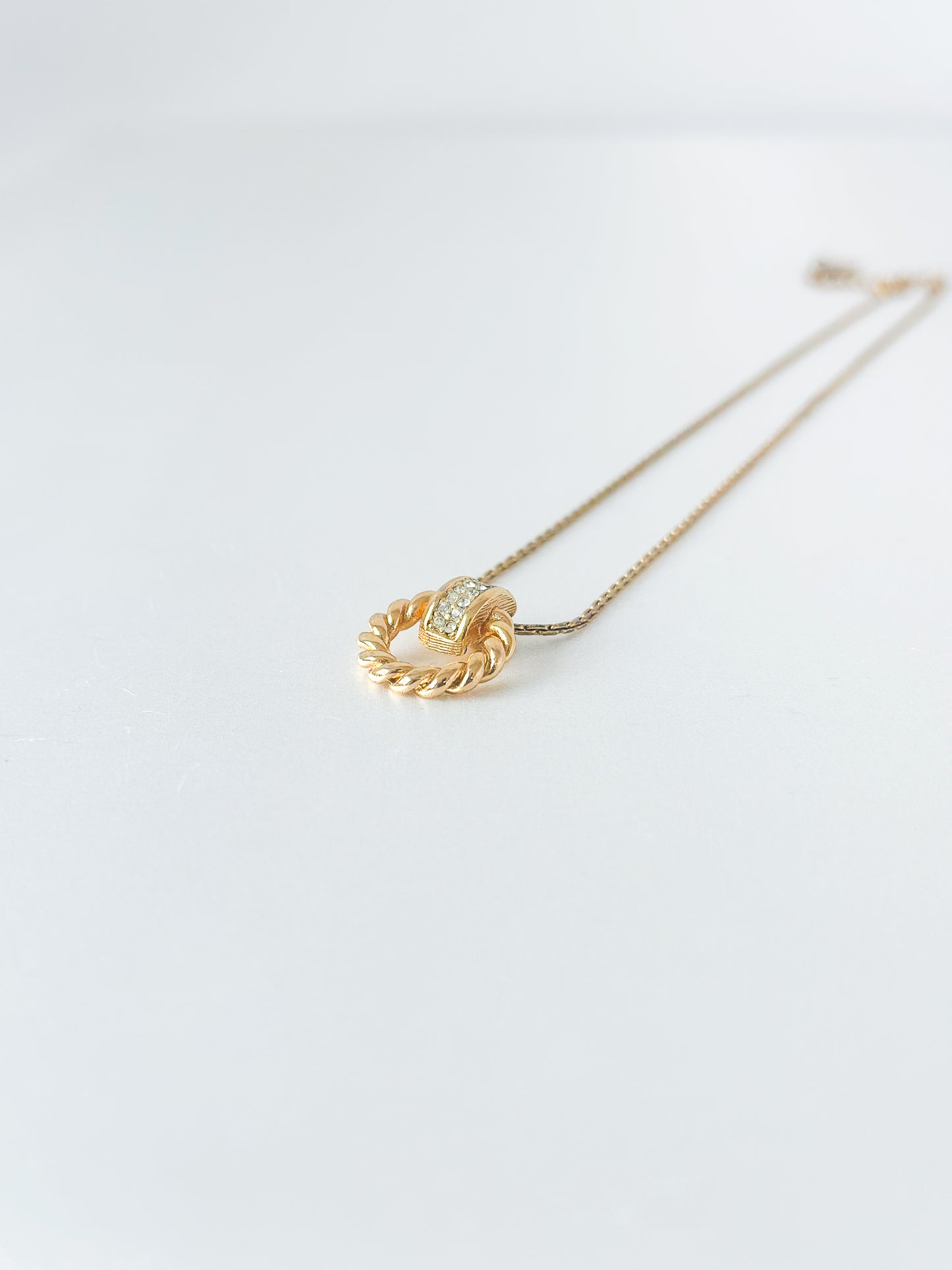 Dior Circle Twist Necklace