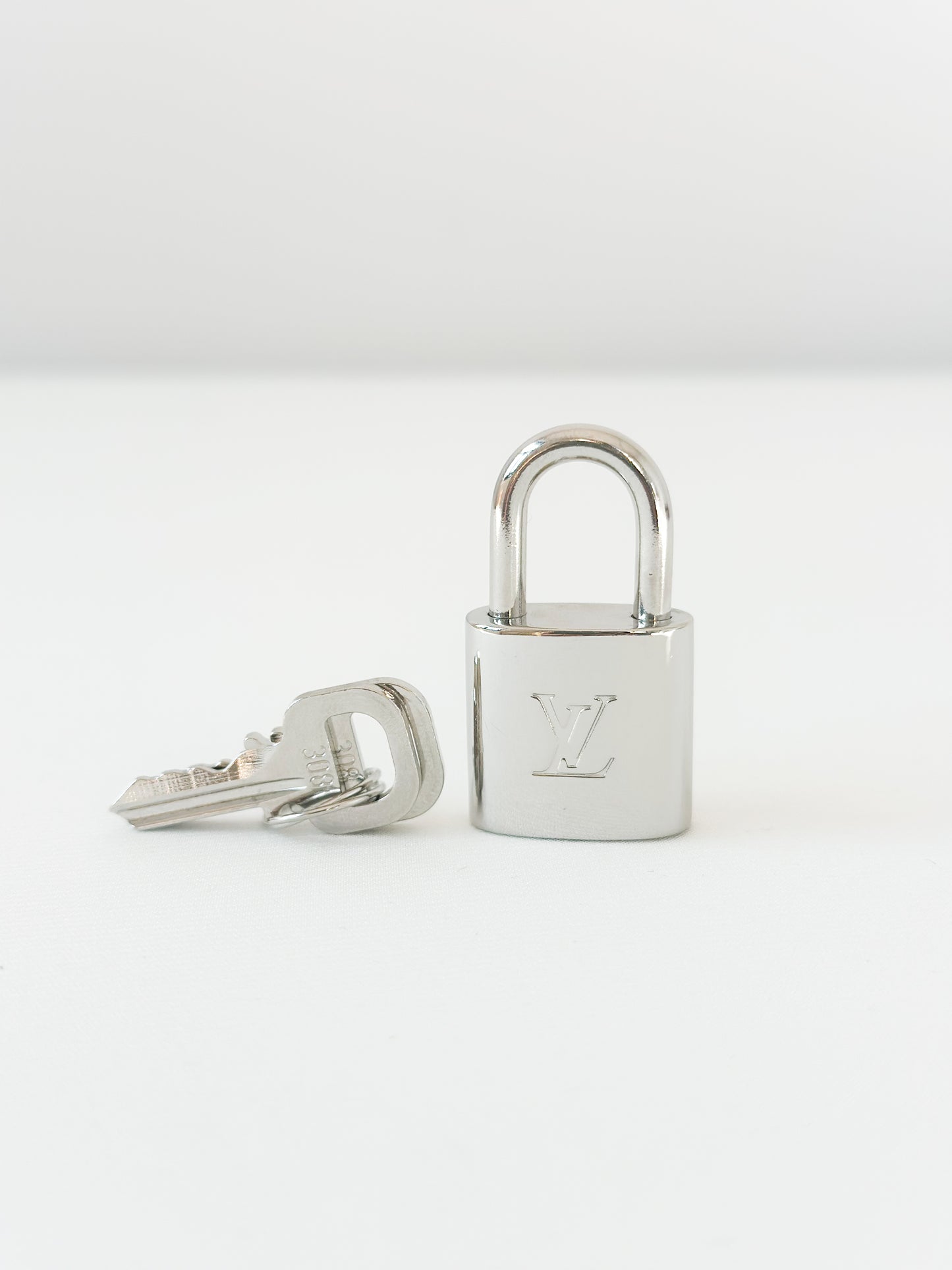 Louis Vuitton Silver Padlock 308 - 2 Keys