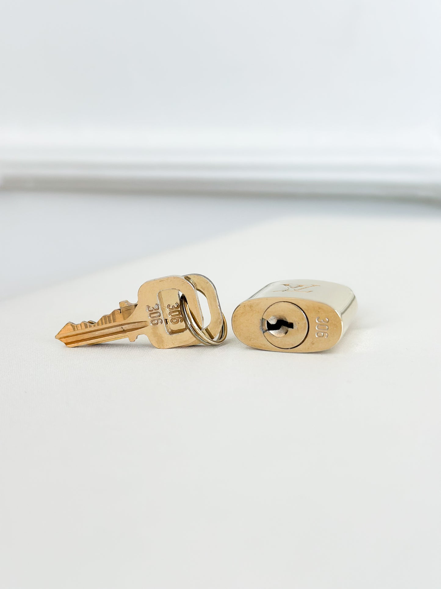 Louis Vuitton Padlock 306 - 2 Keys