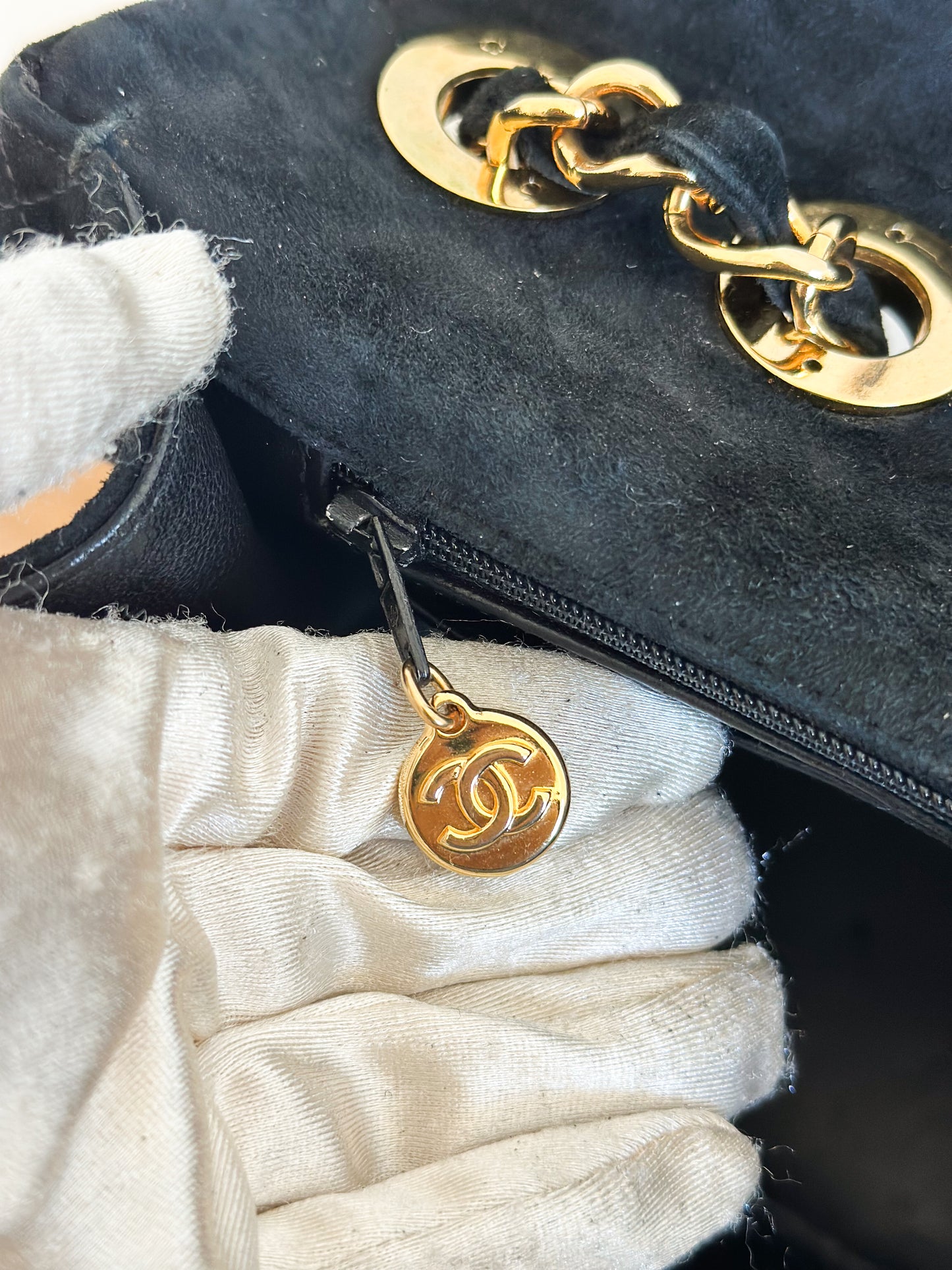 Chanel 1992 Vintage Jumbo XL Single Flap Bag 24k Gold