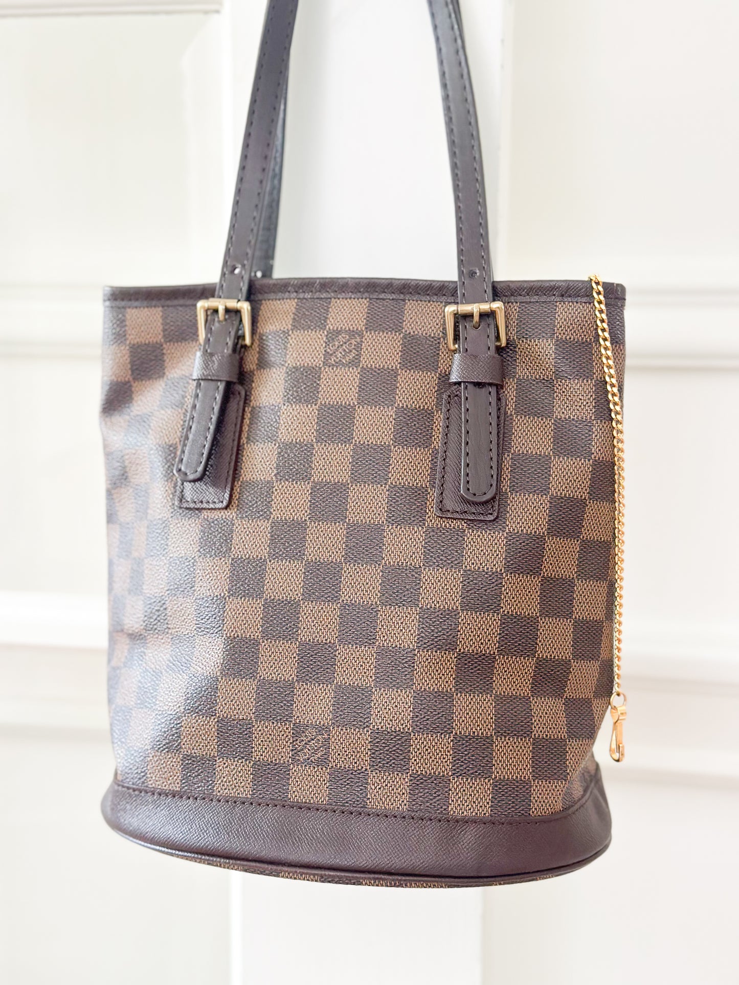 Vintage Louis Vuitton Damier Ebene Marais Bucket Shoulder Bag
