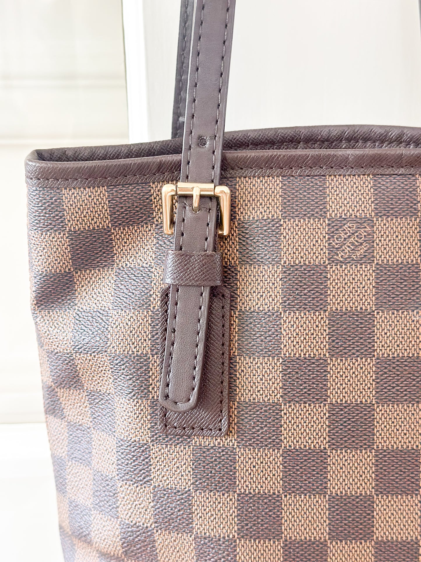 Vintage Louis Vuitton Damier Ebene Marais Bucket Shoulder Bag