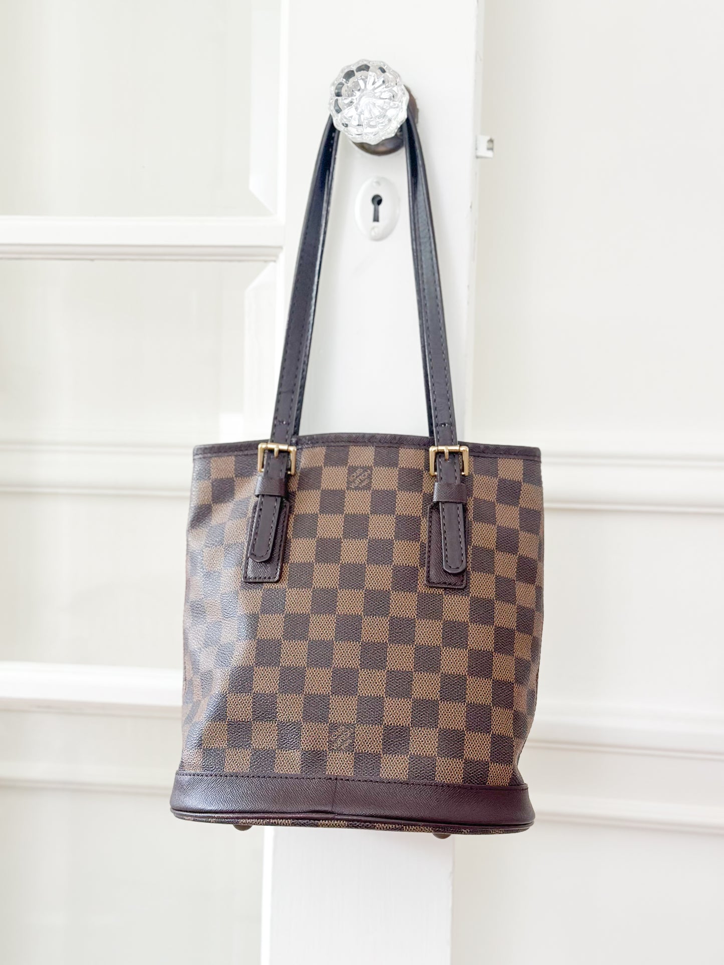 Vintage Louis Vuitton Damier Ebene Marais Bucket Shoulder Bag
