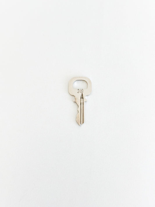 Louis Vuitton Padlock Key 319 Silver