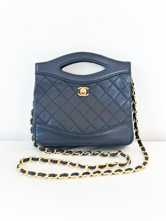 Vintage Chanel 31 Quilted Lambskin Small Shoulder Bag – Navy with Gold Hardware