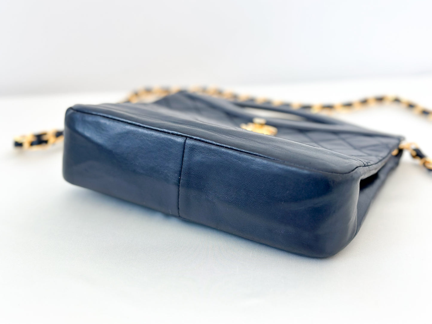 Vintage Chanel 31 Quilted Lambskin Small Shoulder Bag – Navy with Gold Hardware