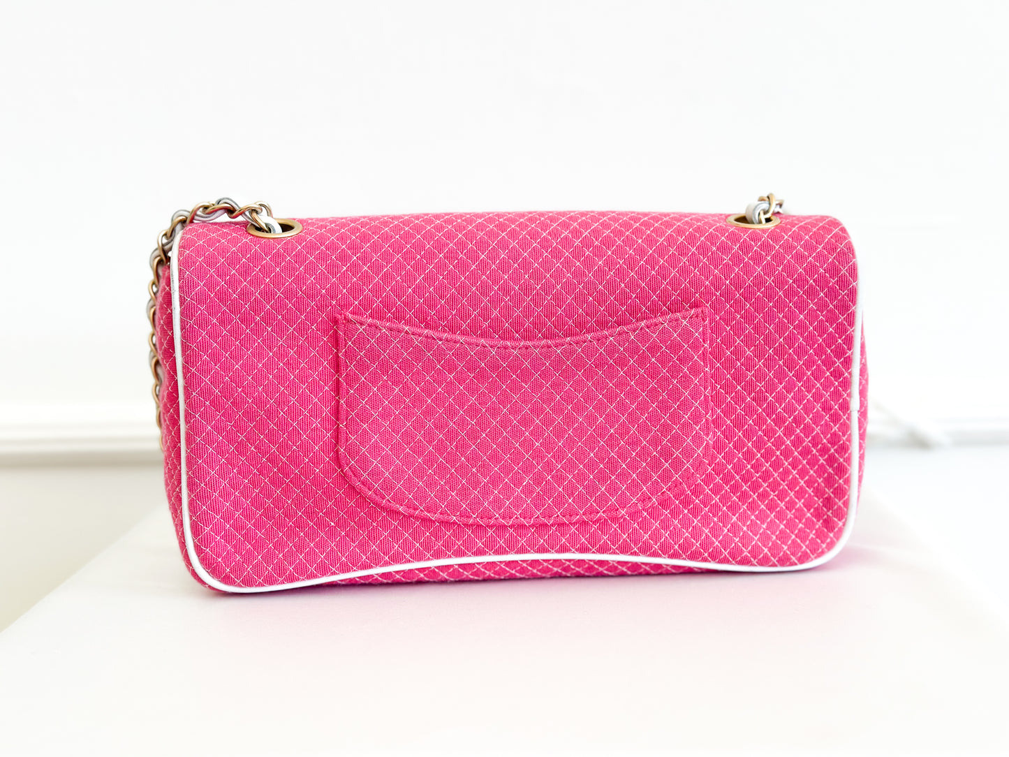 2002 Vintage Chanel Pink Knit Flap Shoulder Bag