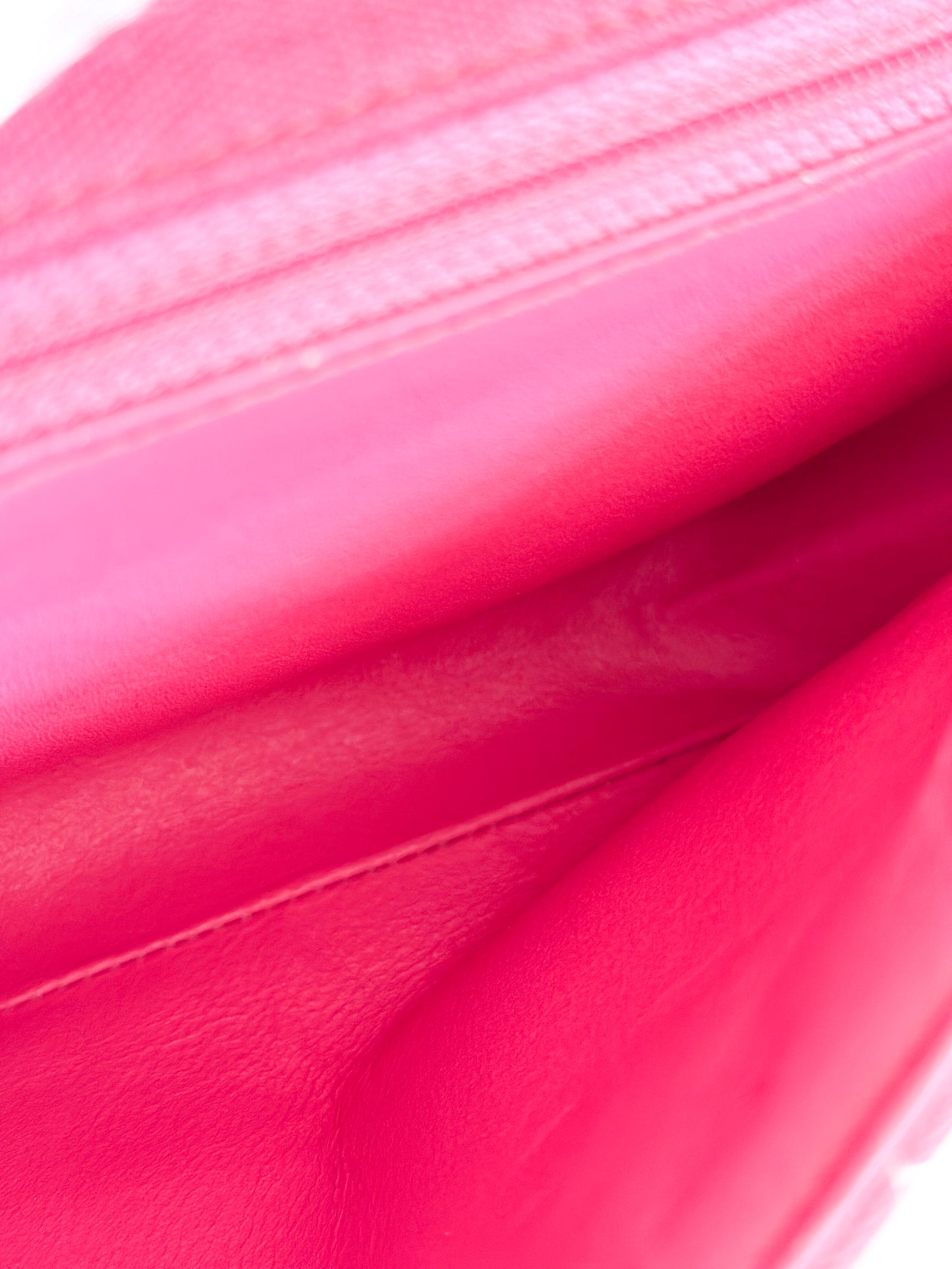 2002 Vintage Chanel Pink Knit Flap Shoulder Bag