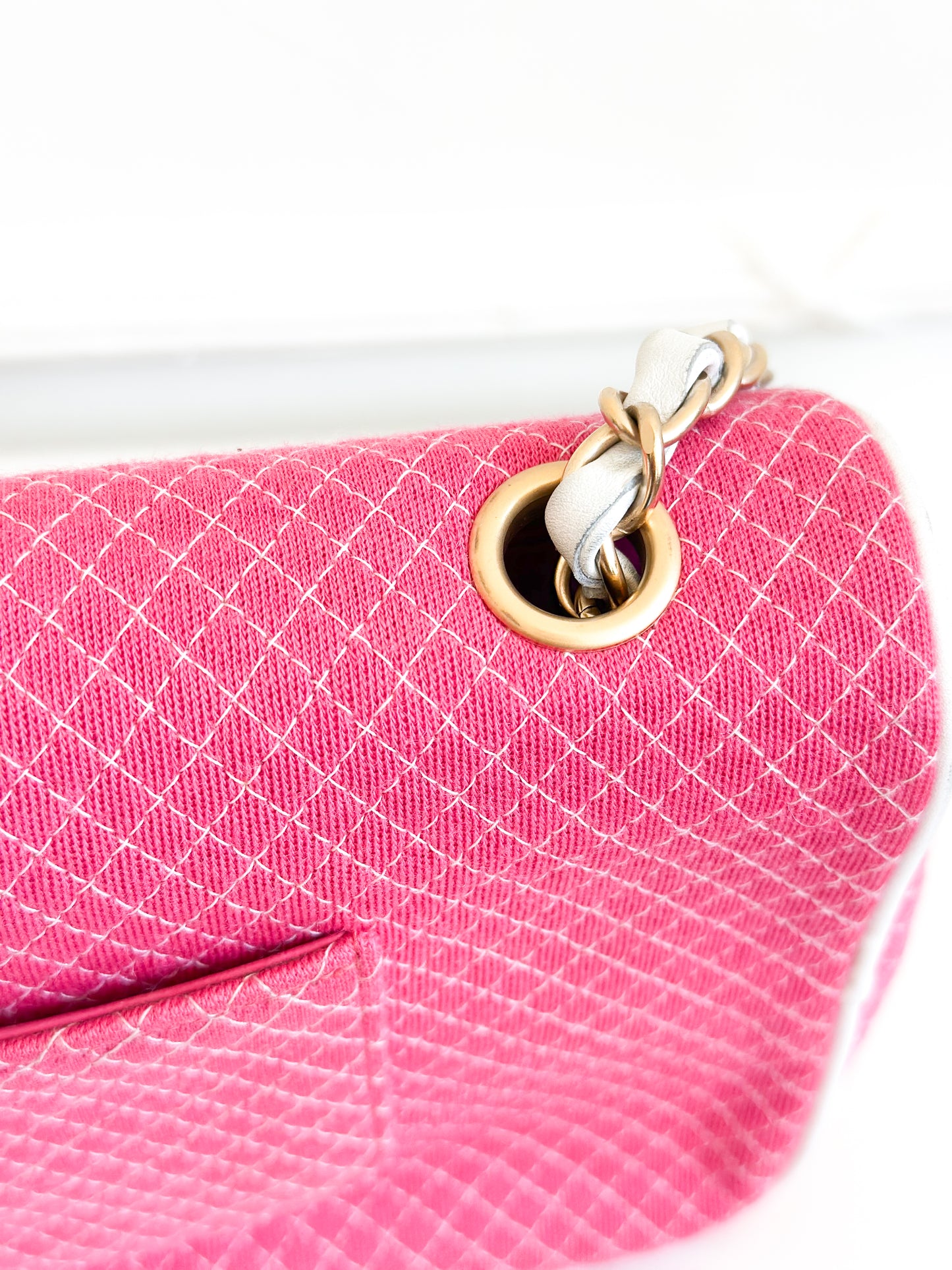 2002 Vintage Chanel Pink Knit Flap Shoulder Bag