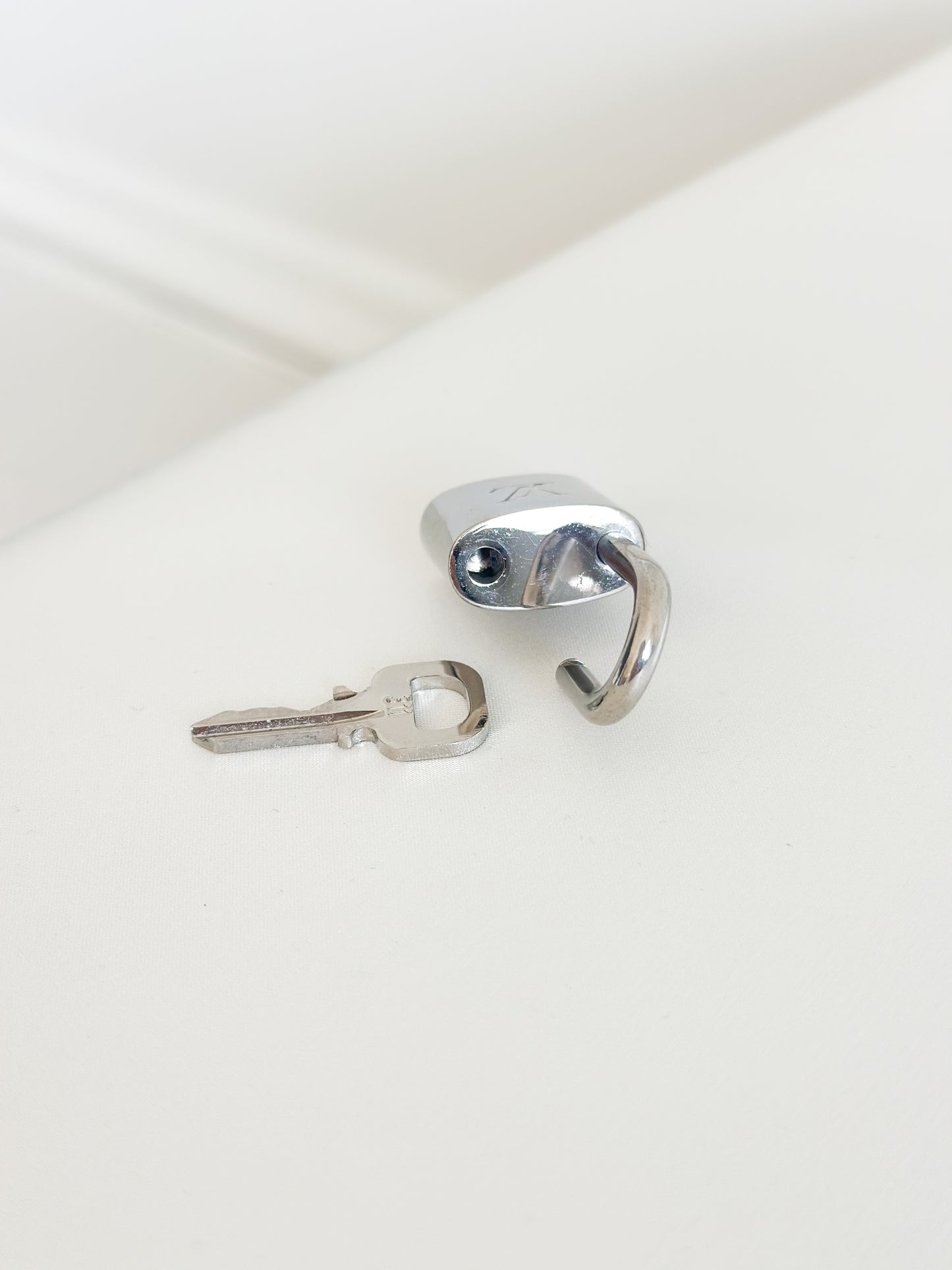 Louis Vuitton Silver Padlock Set 311